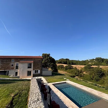 Domaine De Galaure 3*
