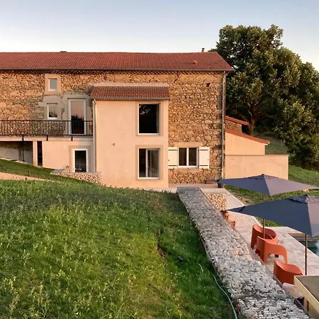 Frühstückspension Domaine De Galaure 3*